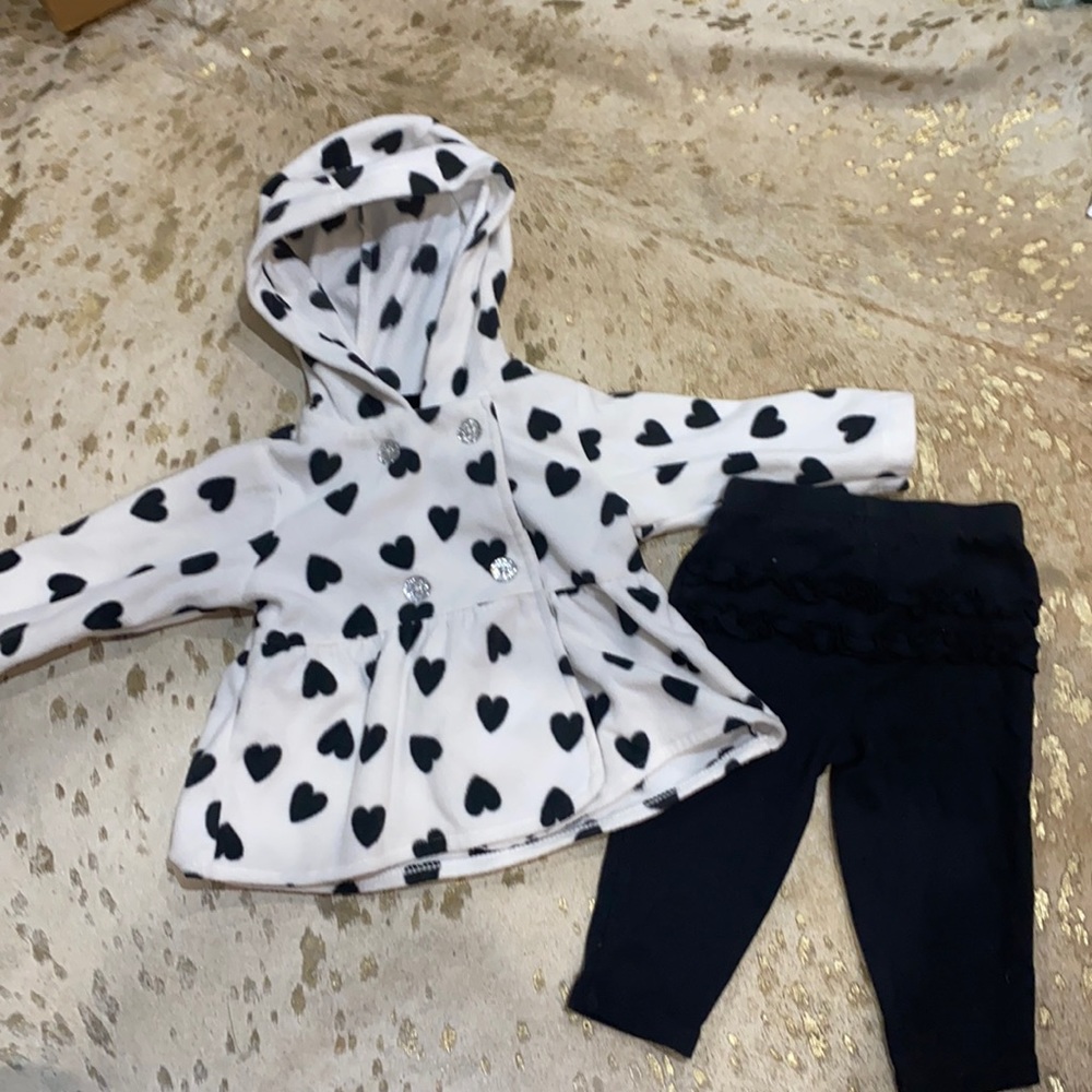 Carter’s baby girl Heart Peplum Fleece Peacoat Legging Outfit Black white
